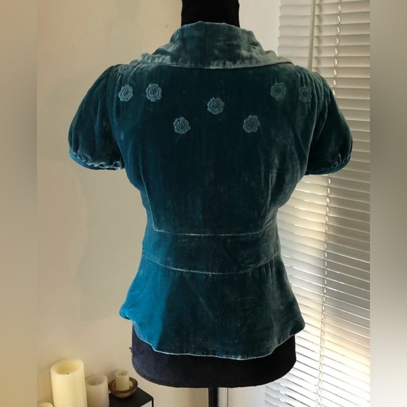 Anthropologie Odille Short Sleeve Velvet Jacket - Size 4 - Picture 2 of 3